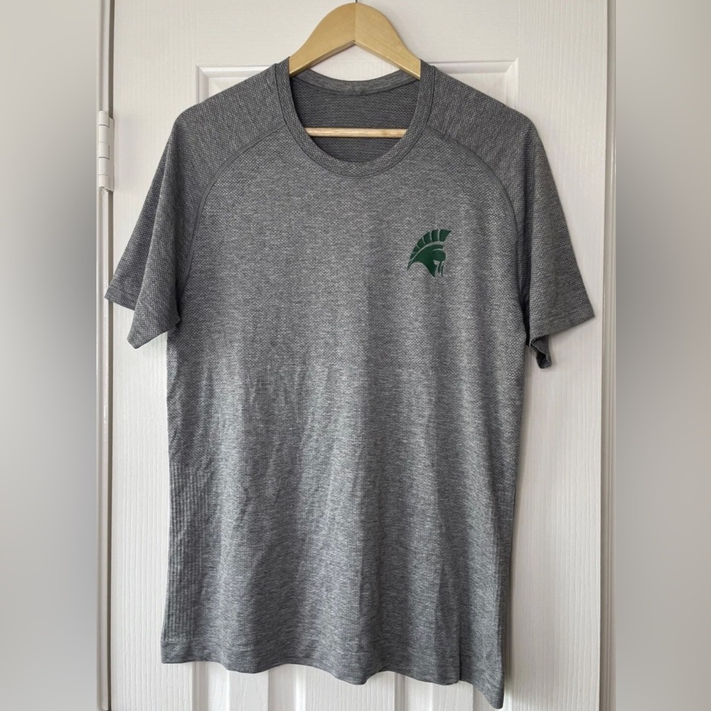 Lululemon Men’s Gray Short Sleeve Tee Training Shirt